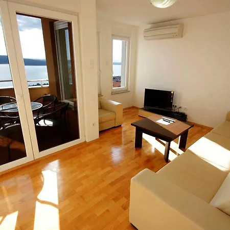 Andrej 4 Apartment *