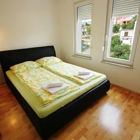 Apartment Andrej 4